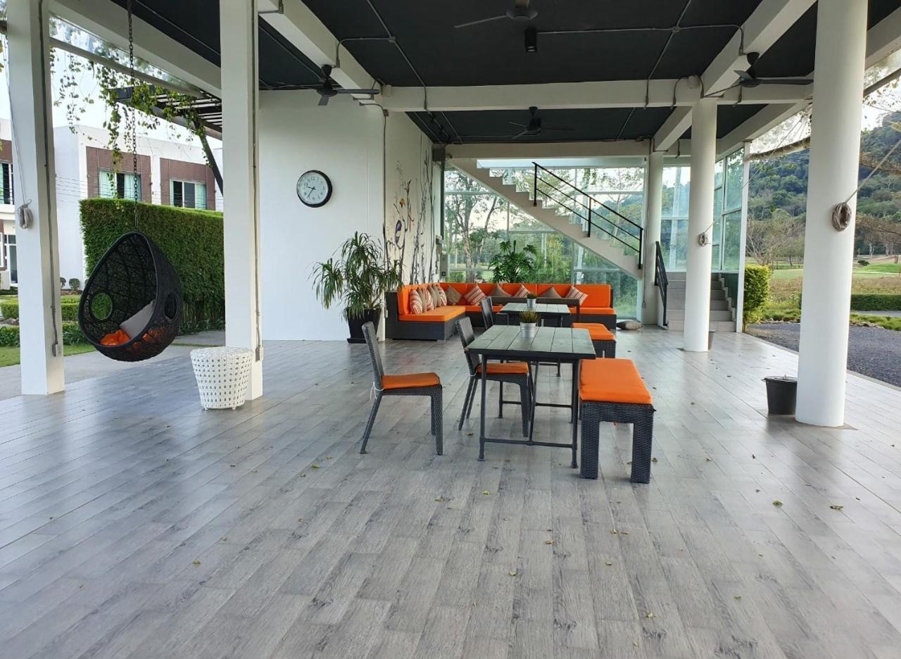 Hotel The Midst@ Royal Hills Nakornayok Nakhon Nayok Zewnętrze zdjęcie
